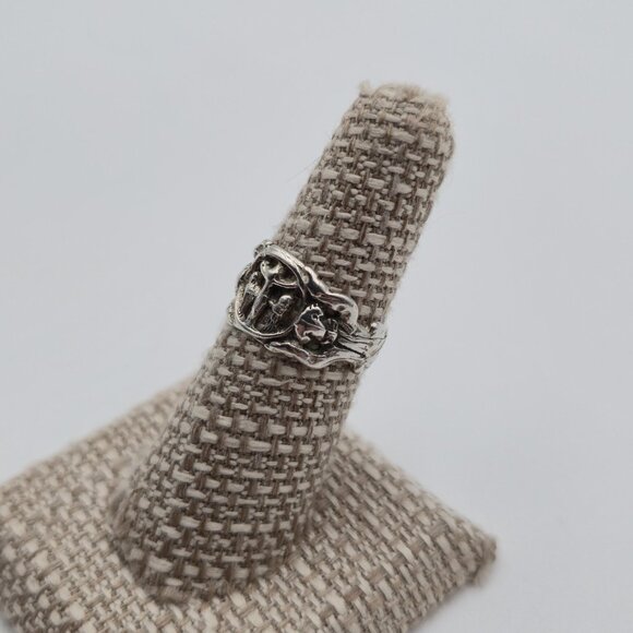 Size 6.25 Sterling Silver Jesus On The Cross Religious Ring A3969 - Picture 3 of 8